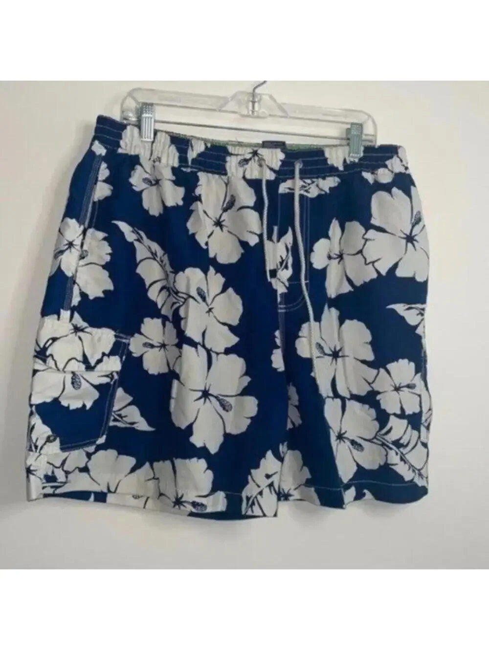 Caribbean Joe Blue and White Hawaiian Tropical Print Swim Beach Board Shorts